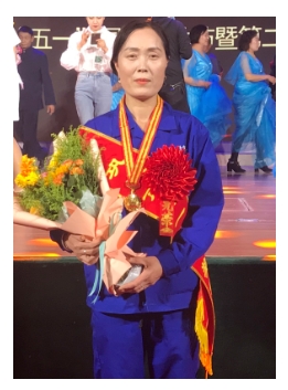 20年匠心守護 | 牛艷麗：用雙手托起千萬家的幸福，以真心書寫家政人的芳華~